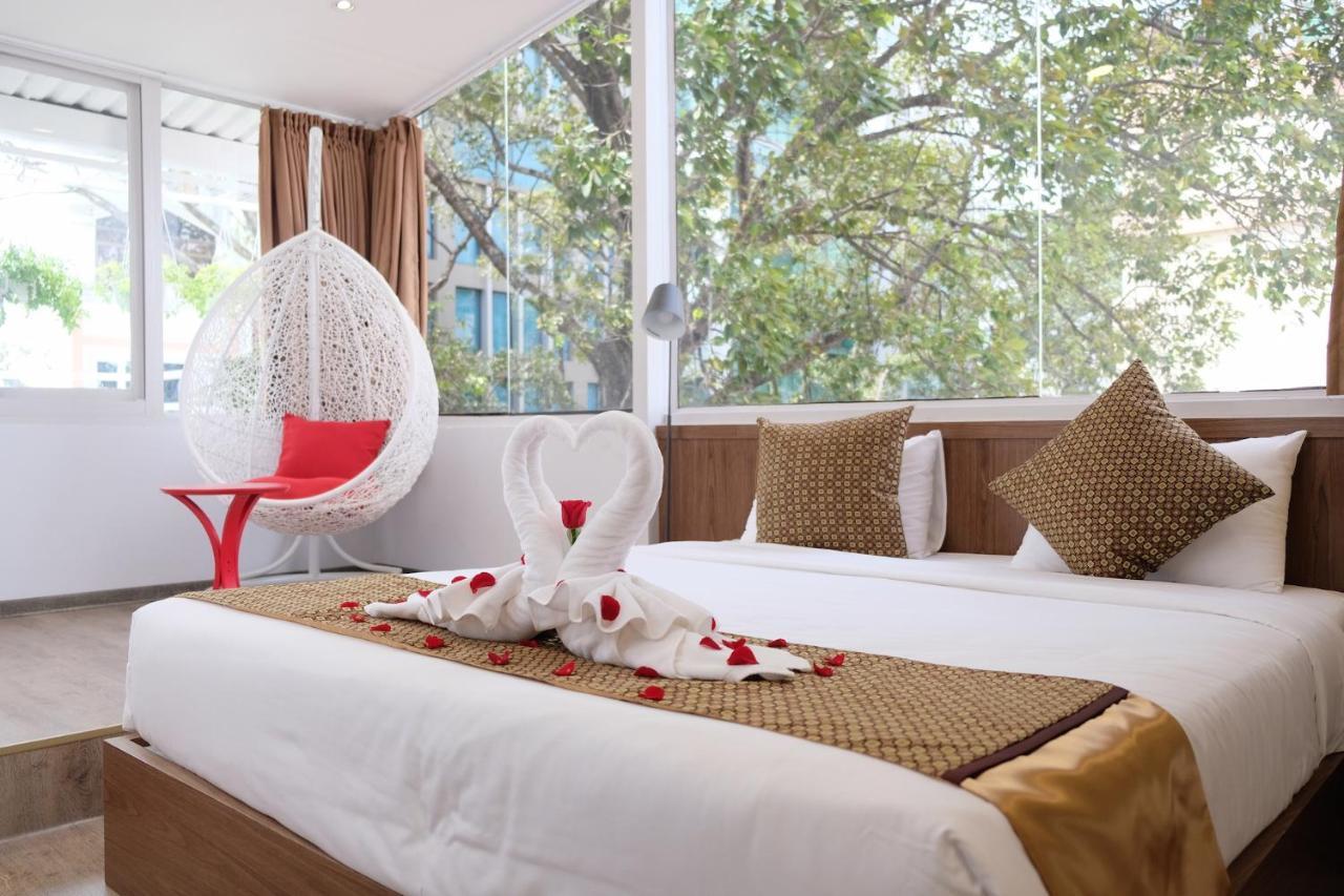 הו צ'י מין סיטי The Umi Hotel מראה חיצוני תמונה